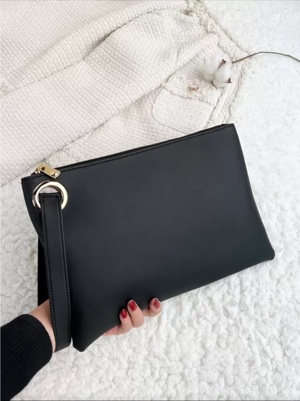 Black Women's Wristlet Clutch Bag - Sleek Minimal Design